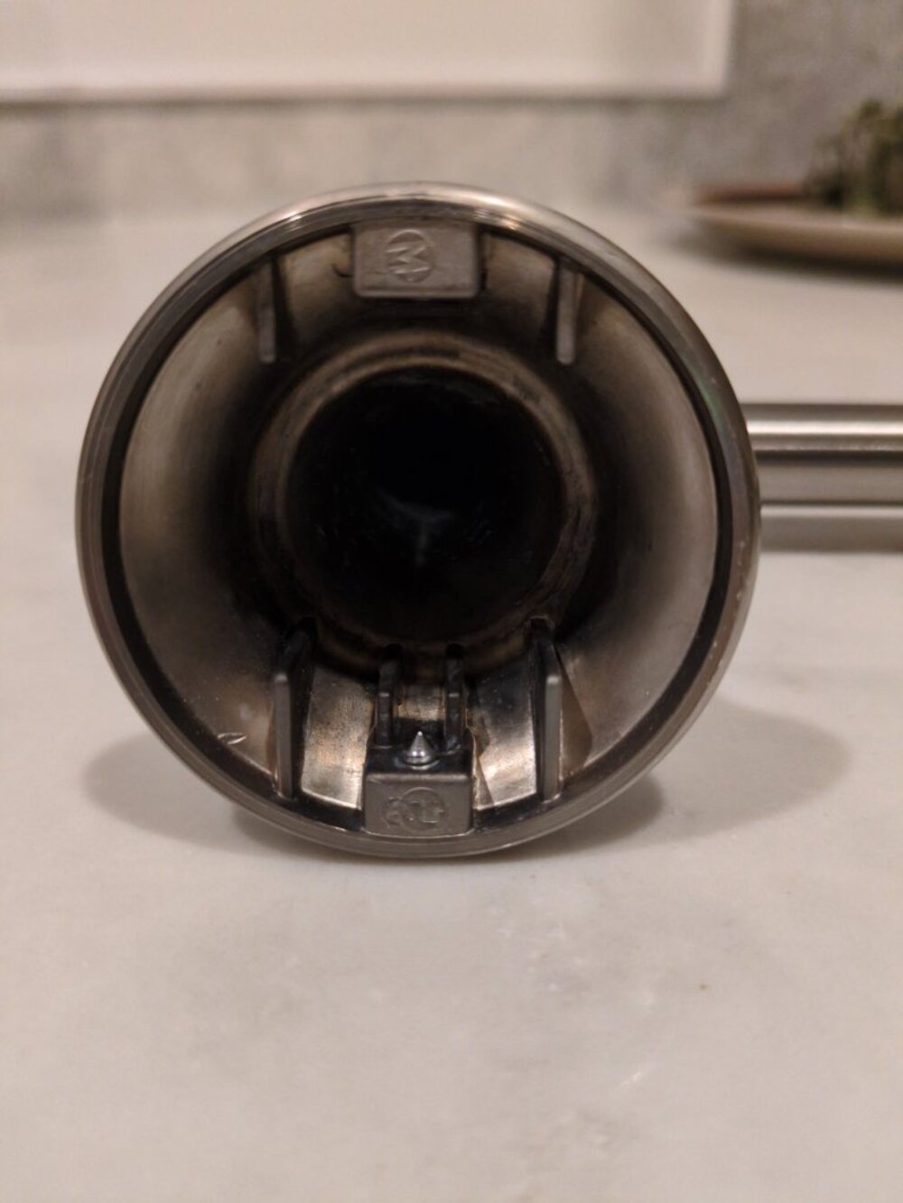 Pivoting Double Post Bathroom Toilet Roll/Toilet Paper Holder in Brushed Nickel - Picture 8 of 8